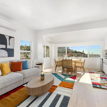 Pacific Coast Suites - Oceanfront Living-2